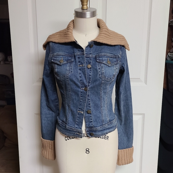 Jennifer Lopez Jackets & Blazers - JLo jean jacket with knit collar and cuffs
